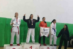 Efeler’den karatede çifte madalya gururu