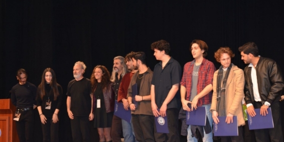 ’Ege’nin Sesi’ yarışmasının kazananı Arben Özgeçer oldu