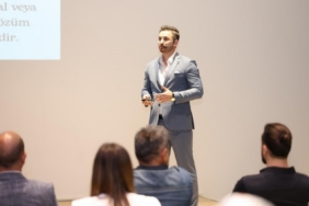 Eğitim Bilimci Paşayev, Azerbaycan’da kariyer fırsatlarını keşfetme yöntemlerini anlatacak