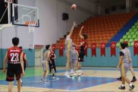 Elazığ’da basketbol turnuvası tamamladı