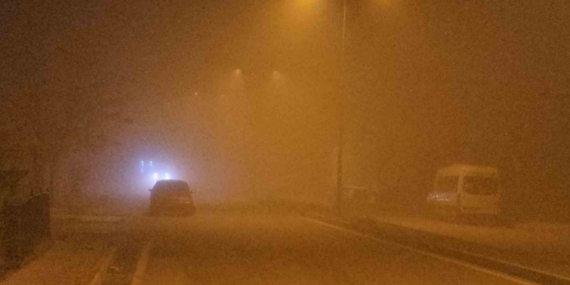 Elazığ’da gece saatlerinde yoğun sis