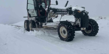Elazığ’da kapalı köy yolu 111 oldu, ekipler çalışmalarını sürdürüyor