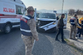Elazığ’da trafik kazası: 3 yaralı