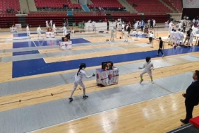 Elazığlı Elif Reyyan eskrimde Türkiye şampiyonu