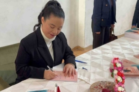 Engelli Ümmühan, ilk kitabını Cumhurbaşkanı Erdoğan’a yazdı