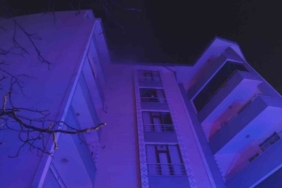 Erciş’te apartmanda yangın: 15 kişi dumandan etkilendi