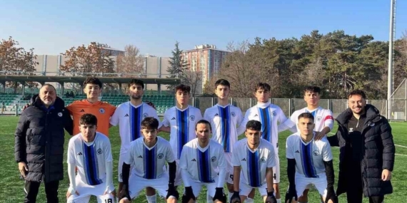 Erciyes 38 FK , U18 takımı 14’de 14 yaptı