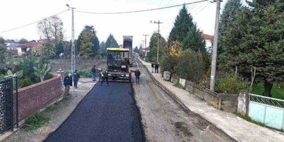 Erenler’in yolları daha konforlu hale getiriliyor