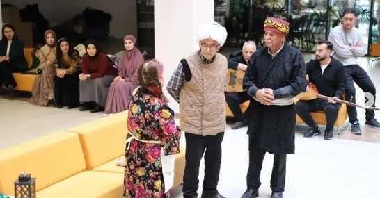 Erzincan’da Kuşaklararası Masal ve Tiyatro buluşması