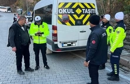 Erzincan’da servis araçlarına denetim