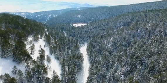 Erzincan’ın doğa harikası Dumanlı beyaza büründü