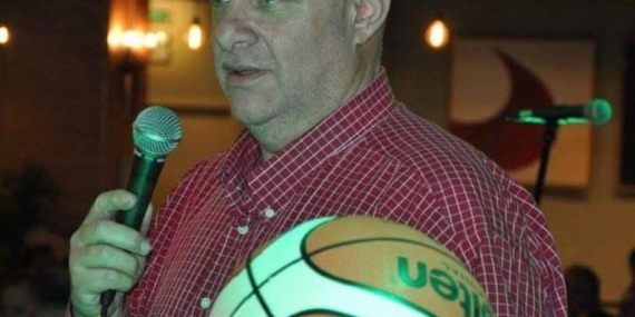 Eski milli basketbolcu balkondan düşerek hayatını kaybetti