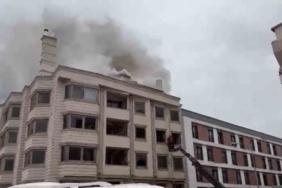 Eskiden otel olarak kullanılan binada çıkan yangın korkuttu