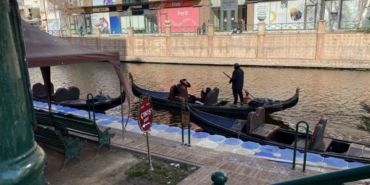 Eskişehir’de dondurucu soğuğa rağmen gondol seferleri devam ediyor