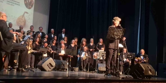 Eskişehir’de Türk Sanat Müziği konseri yoğun ilgi gördü