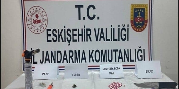 Eskişehir’e uyuşturucu getirmek isteyen şüpheliler jandarma tarafından yakalandı