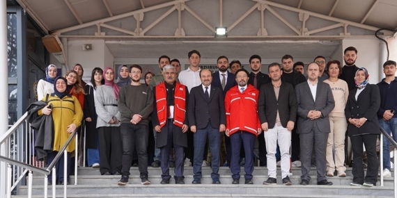 ETÜ’lü gençler ve özel gereksinimli çocuklar renkli etkinliklerle bir araya geldi