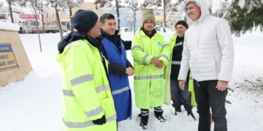 Eyyübiye Belediyesi ekiplerinden kar mesaisi