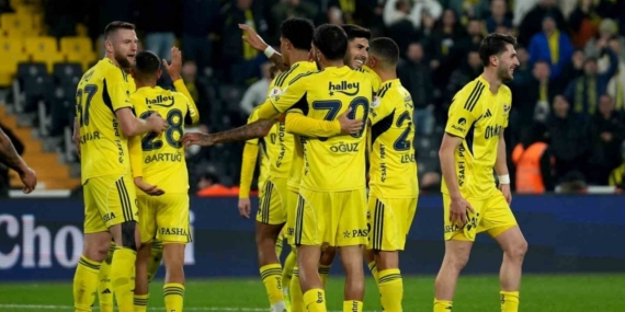 Fenerbahçe, ligde 2 maç sonra kazandı