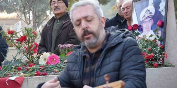 FETÖ kumpası mağduru Yarbay Ali Tatar ölüm yıl dönümünde kabri başında anıldı