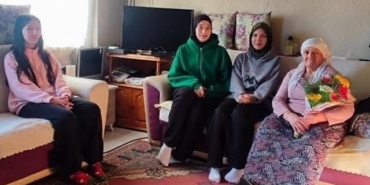 Fidanlar çınarlarla buluşuyor, nesiller arası gönül köprüsü kuruluyor