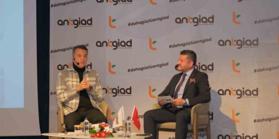 Fikret Orman: "Başarı tesadüf değildir. Doğru kadroyu kurup, camiayı tek yürek yapmak zorundasınız"