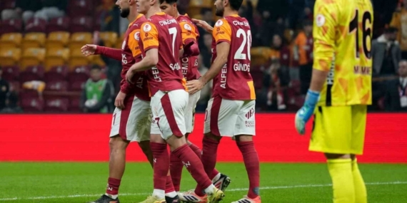 Galatasaray kupada Başakşehir’i ilk kez yendi