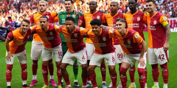 Galatasaray ligin ilk yarısını lider tamamladı