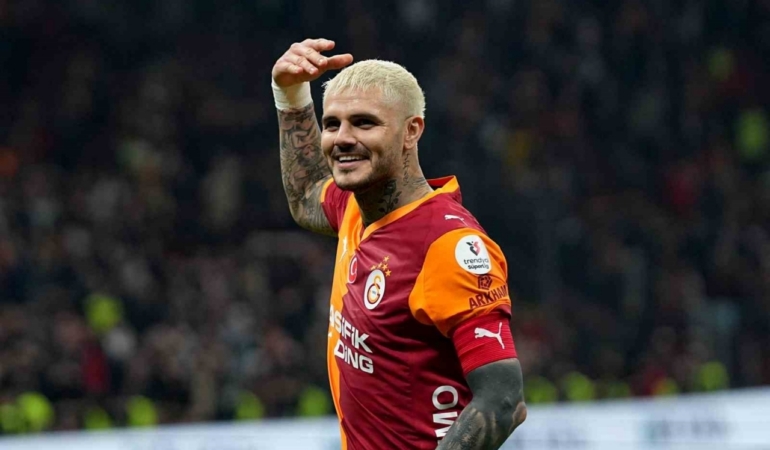 Galatasaray’da maç sonu üçlüsü Mauro Icardi’den