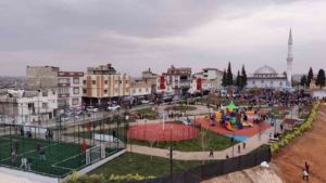 Gaziantep Büyükşehir tarafından yapılan Mithat Paşa Parkı açıldı