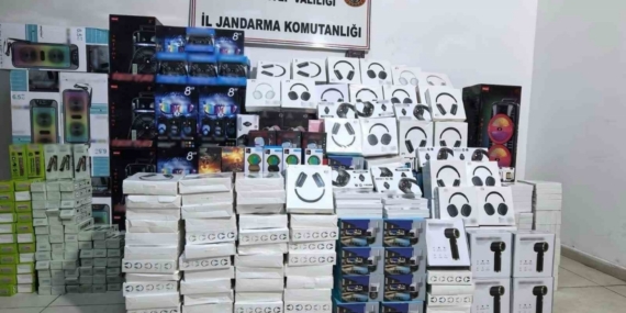 Gaziantep’te 1,5 milyon TL değerinde kaçak elektronik eşya ele geçirildi