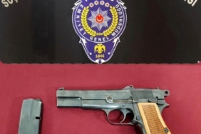 Gaziantep’te düğünde havaya ateş eden şahıs yakalandı: Ateş etme anları kamerada