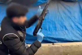 Gaziantep’te kaçak silahları toprağa gömen 2 şüpheli tutuklandı