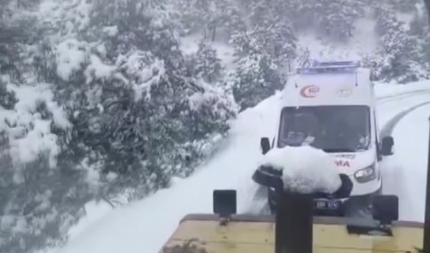 Gaziantep’te kolu kırılan vatandaş için ekipler seferber oldu