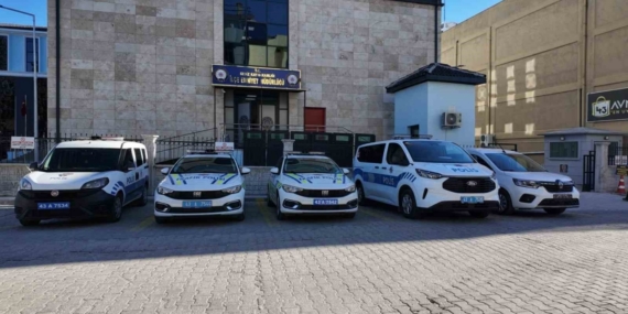 Gediz emniyetinde 4 yeni araç hizmete alındı