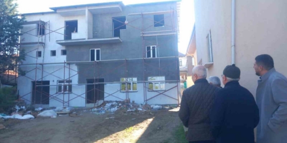 Gediz Erdoğmuş Mahallesi’nden takdire şayan dayanışma