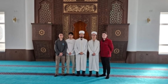 "Gençler Mihrapta" programı Aşağı Söğütönü Hacı Veliler Camii’nde gerçekleştirildi