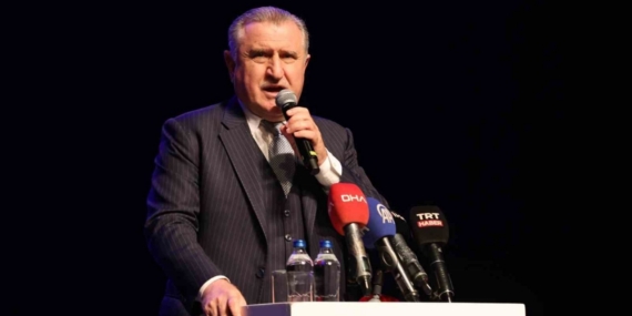 Gençlik ve Spor Bakanı Bak: "Savunma sanayisinde her alanda yatırım yapan bir Türkiye var"