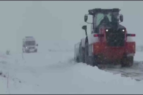 Gercüş’te kardan kapanan 45 köy yolu ulaşıma açıldı