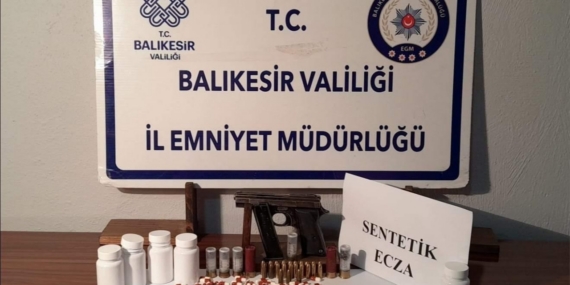 Gönen polisi uyuşturucu ve ruhsatsız silaha geçit vermedi