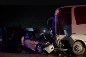 Gönen’de işçi servisi ile otomobil çarpıştı: 1 ölü, 13 yaralı