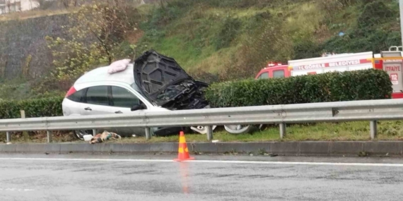 Görele’de trafik kazası: Otomobil alev aldı