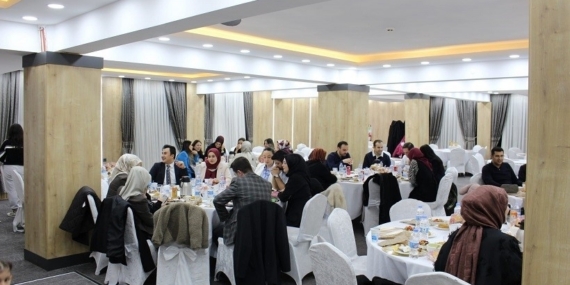 Görev yeri değişen hâkim ve savcıya veda yemeği