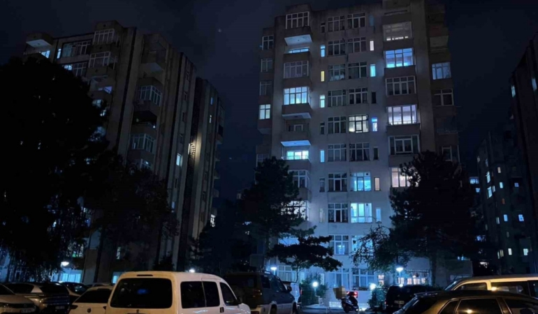 Güllü’nün kızı ve arkadaşı gözaltına alındı