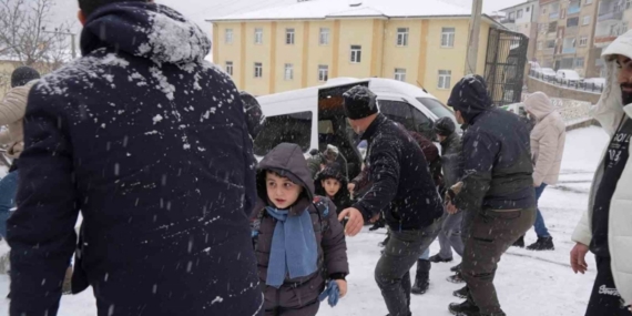 Gümüşhane’de kar esareti