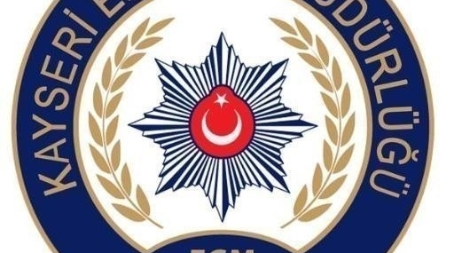 Hacılarda mahsur kalan 4 kişi kurtarıldı