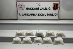 Hakkari’de 9 kilo metamfetamin ele geçirildi