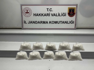 Hakkari’de 9 kilo metamfetamin ele geçirildi