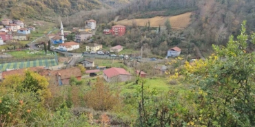 Hasta ziyaretinden dönerken annesiyle kurşunların hedefi oldu