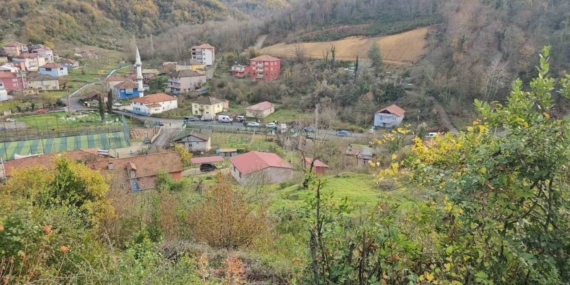 Hasta ziyaretinden dönerken annesiyle kurşunların hedefi oldu